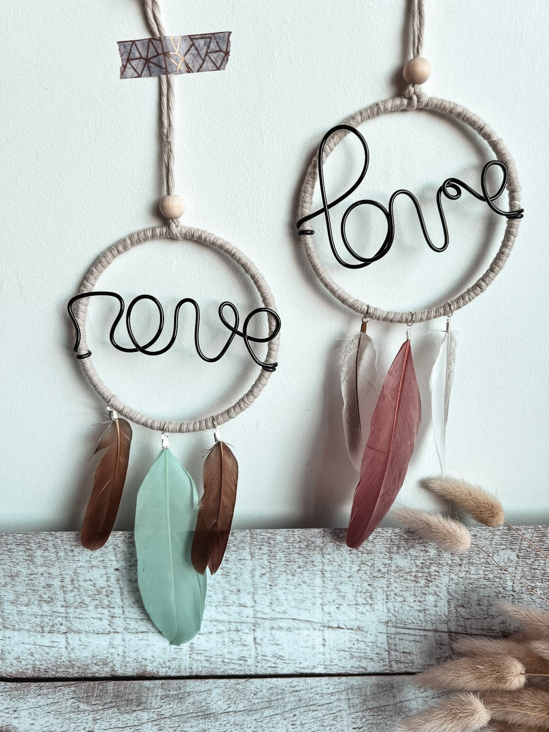 Déco plumes mini attrape-rêve mots