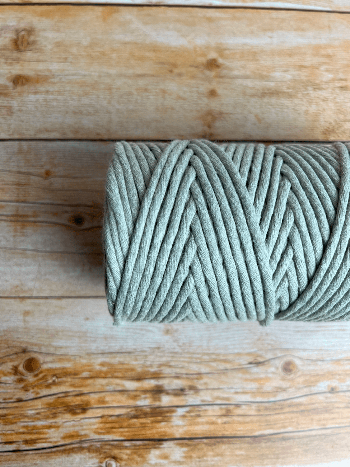 DIY suspension plante en macramé