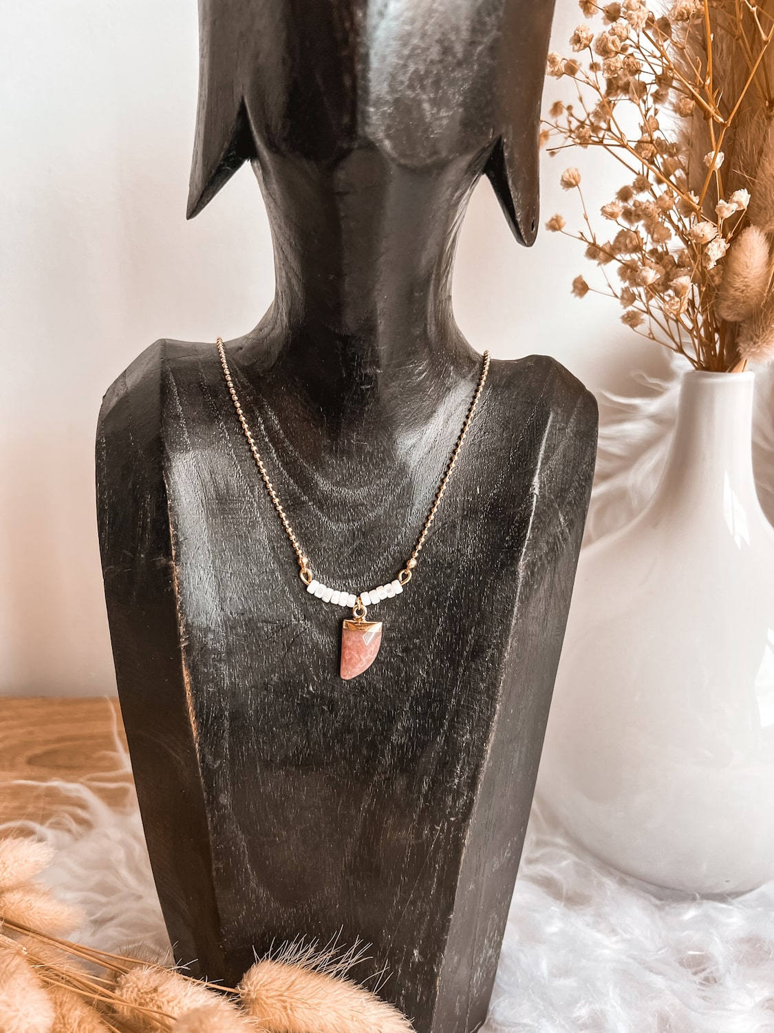 Collier pendentif corne pierre naturelle