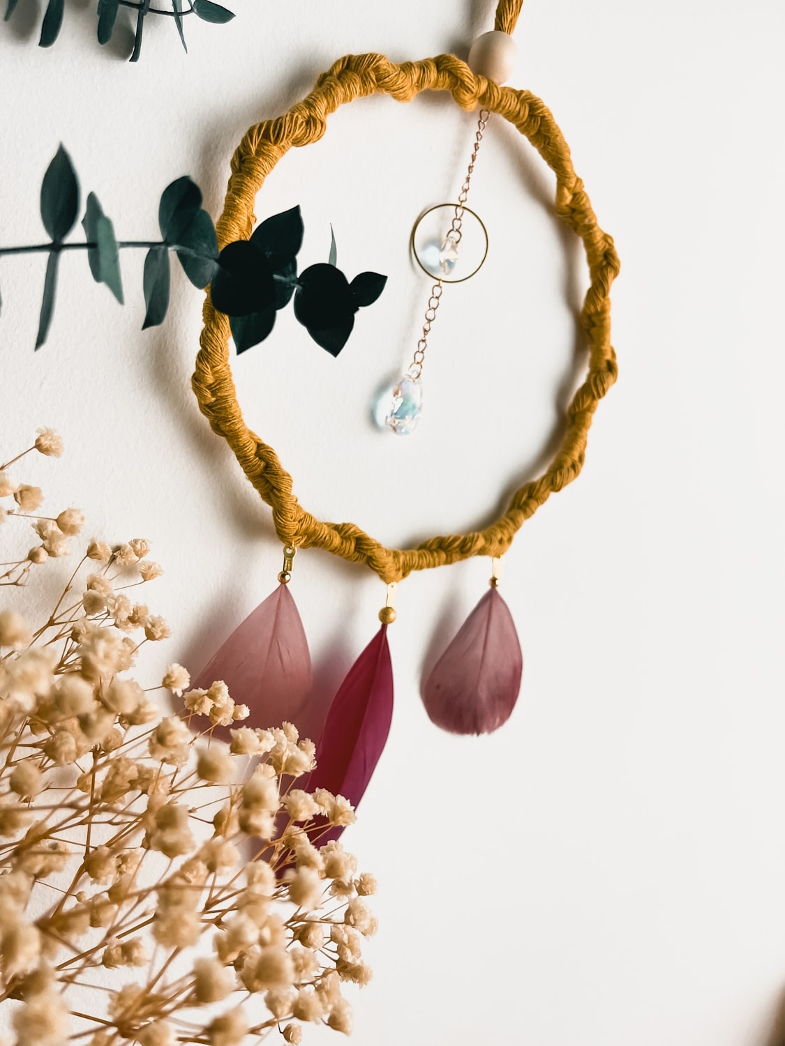 Capteur de soleil macramé & plumes